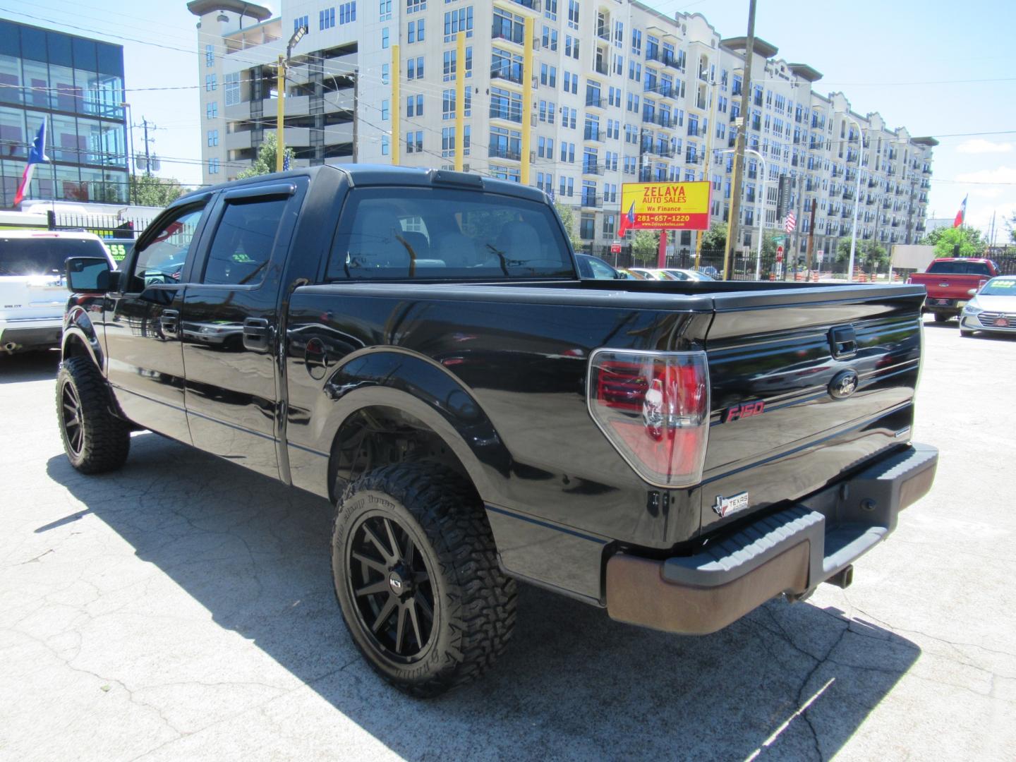 2012 Black /Black Ford F-150 FX2 SuperCrew 5.5-ft. Bed 2WD (1FTEW1CM7CK) with an 3.7L V6 DOHC 24V engine, Automatic transmission, located at 1511 North Shepherd Dr., Houston, TX, 77008, (281) 657-1221, 29.798361, -95.412560 - 2012 FORD F-150 XLT VIN: 1FTEW1CM7CKE33655 1 F T E W 1 C M 7 C K E 3 3 6 5 5 CREW PICKUP 3.7L V6 F DOHC 24V FLEX FUEL REAR WHEEL DRIVE - Photo#22